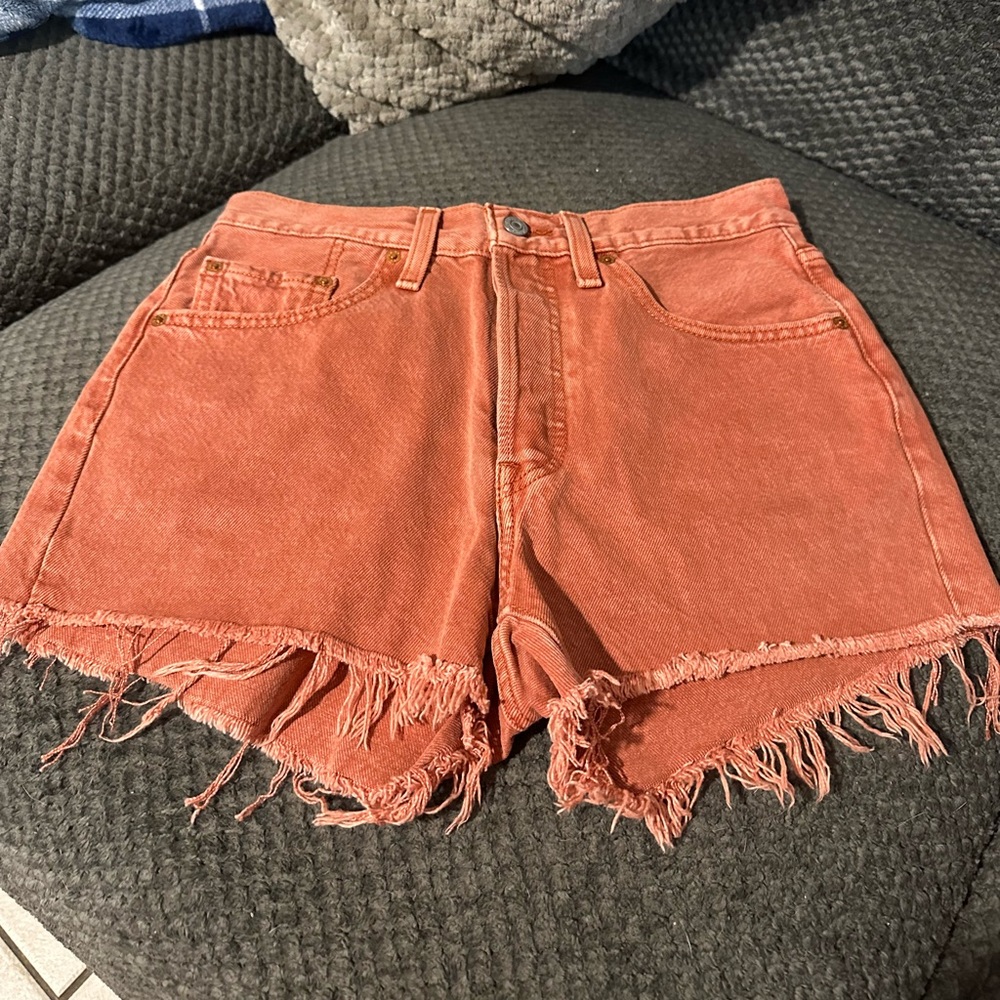 Women’s Levi’s 501 shorts size 27 - rust orange